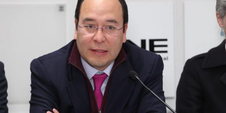 ILEGAL, QUE PARTIDOS DONEN DINERO PARA PANDEMIA