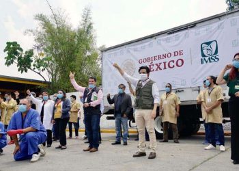 TRASLADAN MASCARILLAS KN95 A HOSPITALES DEL SEGURO SOCIAL