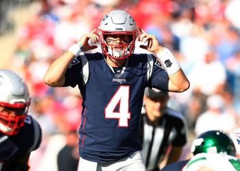 JARRETT STIDHAM RECIBE LA MISIÓN MÁS DIFÍCIL EN LA NFL