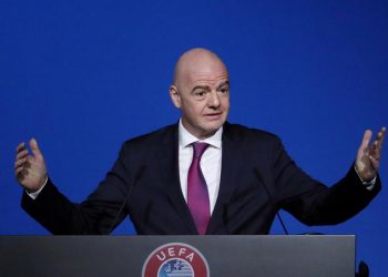 INFANTINO VE UN FUTBOL «MENOS ARROGANTE Y MÁS ACOGEDOR» TRAS LA PANDEMIA