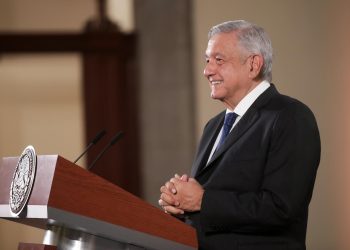 INICIA ENTREGA DE CRÉDITOS A LA PALABRA A MICROEMPRESARIOS