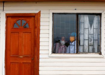 INTENTAN QUEMAR LA CASA DE UNA FAMILIA CHILENA CONTAGIADA DE COVID-19