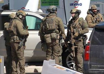 LA POLICÍA ELEVA A 14 EL NÚMERO DE MUERTOS EN TIROTEO EN CANADÁ