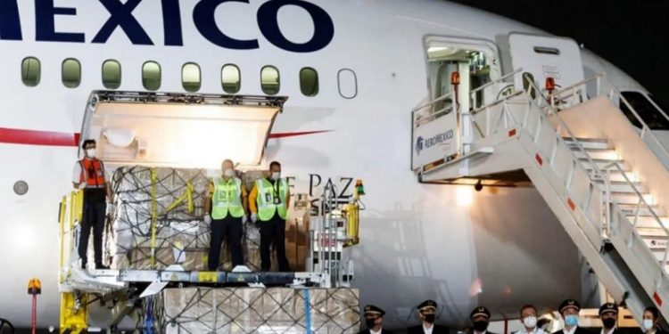 LLEGA A MÉXICO QUINTO CARGAMENTO CON INSUMOS MÉDICOS