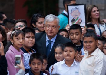 LÓPEZ OBRADOR FELICITA A LAS NIÑAS Y NIÑOS EN SU DÍA