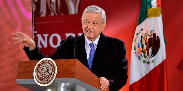 MIS ADVERSARIOS QUIEREN VIVIR UNA «TEMPORADA DE ZOPILOTES»: LÓPEZ OBRADOR