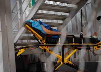 NO HAY QUE TEMER SOBRE FALTA DE CAMAS PARA PACIENTES COVID-19 AMLO