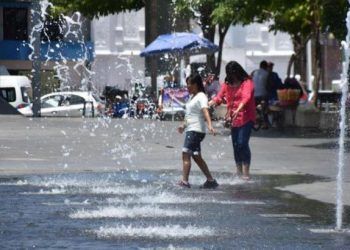 OLA DE CALOR CONTINUARÁ AZOTANDO ESTE JUEVES EN TABASCO