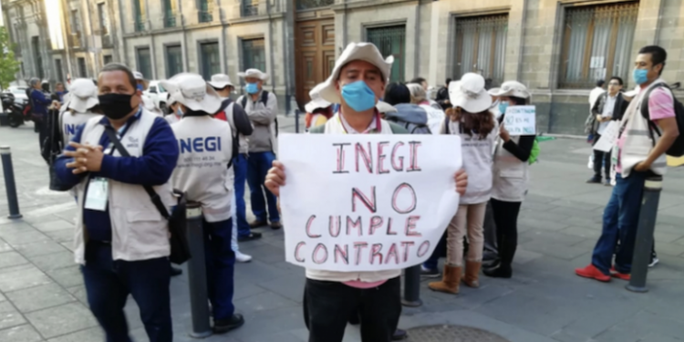 PROTESTAN ENCUESTADORES DEL INEGI DESPEDIDOS