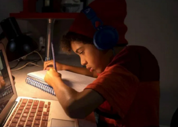 SE REGISTRAN 11 MILLONES DE ALUMNOS A CLASES VIRTUALES