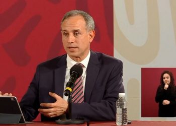 SI SANA DISTANCIA NO SE CUMPLE, REGRESO A CLASES SE DIFERIRÍA: GATELL