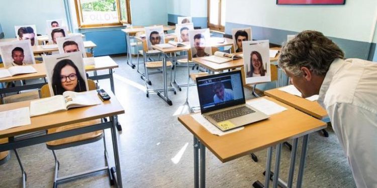 SUIZA ACELERA DESCONFINAMIENTO PARA «APRENDER A VIVIR» CON EL VIRUS