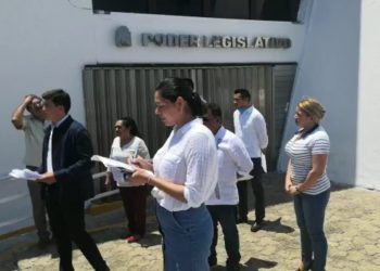SE MANTIENE CERRADO EL CONGRESO; DIPUTADOS ACUERDAN A CONVOCAR A UNA NUEVA SESIÓN