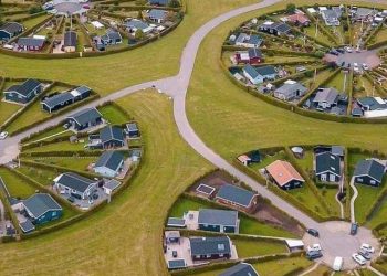ALEMANIA Y DINAMARCA POCO A POCO VUELVEN A LA VIDA COTIDIANA
