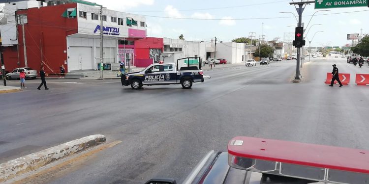 CIERRAN AVENIDAS PARA EVITAR QUE LA GENTE ESTÉ EN LA CALLE