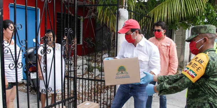 EN UNA SEMANA, ENTREGA AYUNTAMIENTO DE COZUMEL MÁS DE 14,500 DESPENSAS CASA POR CASA: PEDRO JOAQUÍN