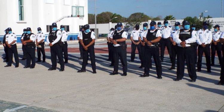POLICÍA MUNICIPAL REFUERZA ACCIONES ANTE LA EXTENSIÓN DEL PERIODO DE CUARENTENA POR COVID-19