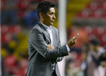 JORGE CAMPOS  DESEA SER TÉCNICO O PRESIDENTE DE LA FMF