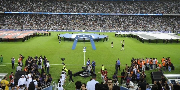 EN MAYO REGRESARÍA EL FÚTBOL