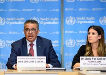 «ÚNICA PREOCUPACIÓN» DE OMS ES SALVAR VIDAS Y «NO HAY TIEMPO QUE PERDER», DICE DIRECTOR