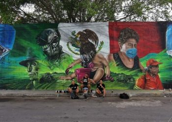 PLASMAN EN MURALES LA NUEVA REALIDAD DE LA HUMANIDAD