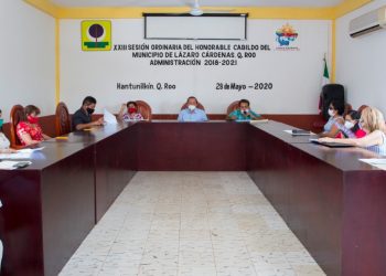 CABILDO DE LÁZARO CÁRDENAS NO PUEDE SESIONAR DE FORMA VIRTUAL Y LO HACEN PRESENCIALMENTE