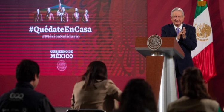 ABRE AMLO POSIBILIDAD DE GIRA POR QUINTANA ROO