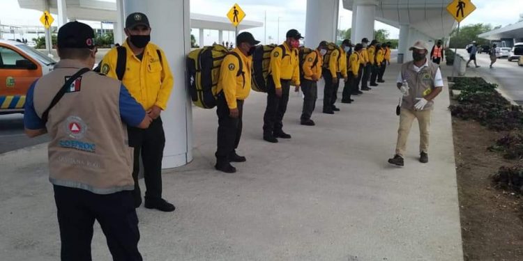 LLEGAN REFUERZOS PARA APAGAR INCENDIOS