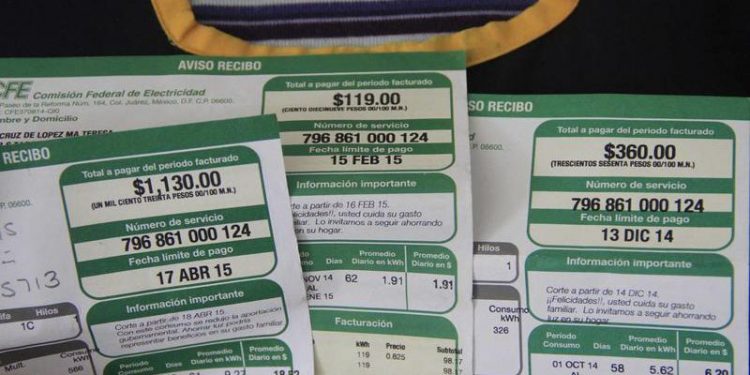 CIUDADANOS ACUSAN PRESIONES DE UN DIPUTADO LOCAL PARA PROTESTAR ANTE LA CFE