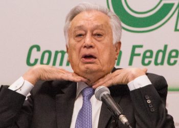 ACUSAN A HIJO DE MANUEL BARTLETT DE HACER NEGOCIO CON LA EMERGENCIA