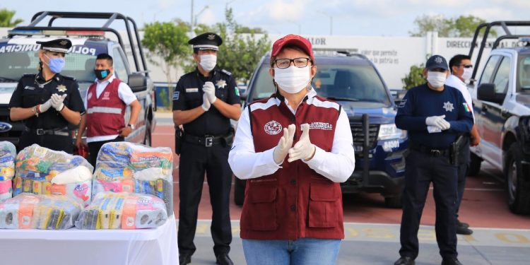 GOBIERNO DE SOLIDARIDAD RECONOCE LABOR Y COMPROMISO DE POLICÍAS MUNICIPALES