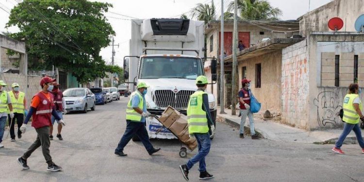 DISTRIBUYEN MÁS DE 45 MIL DESPENSAS EN COZUMEL
