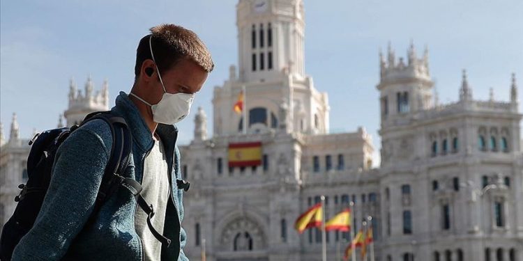 ESPAÑA OBLIGARÁ A VIAJEROS INTERNACIONALES A GUARDAR 14 DÍAS DE CUARENTENA