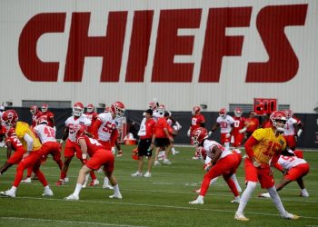 EQUIPOS DE LA NFL EL MARTES PODRÍAN REABRIR SUS INSTALACIONES