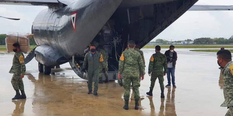 RECIBIÓ CHETUMAL, SEIS TONELADAS DE EQUIPO MÉDICO E INSUMOS.