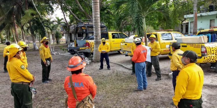 EXTINGUEN INCENDIO EN LOS PÁJAROS, EN SOLIDARIDAD