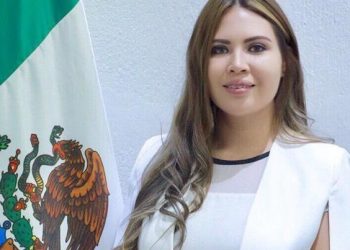 JUNTOS HAREMOS RESURGIRÁ CANCÚN: ANAHÍ GONZÁLEZ