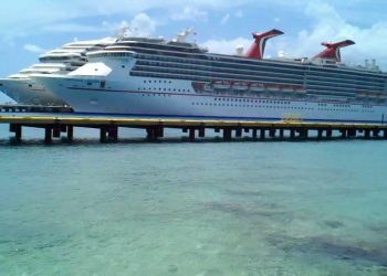 ARRIBA CRUCERO A COZUMEL CON REPATRIADOS LIBRES DE COVID 19