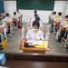 EN CHINA REGRESAN A CLASES CON UN BRAZALETE QUE DETECTA CONTAGIOS