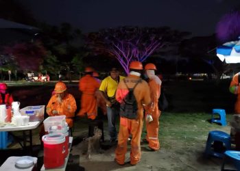 LIMPIA FUERZA PÚBLICA COMEDOR ANTIHIGIÉNICO DE DOS BOCAS PARAISO.