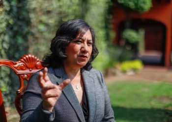 ABREN INVESTIGACIÓN POR COMPRA DE VENTILADORES A HIJO DE BARTLETT