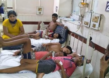 AL MENOS 11 MUERTOS Y MILES DE AFECTADOS POR FUGA DE GAS EN LA INDIA