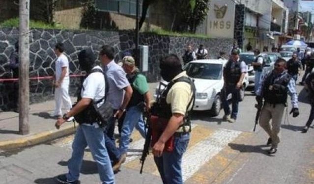 BALACERA SE DESATA DURANTE REPARTO DE DESPENSAS DE CÁRTEL EN VERACRUZ