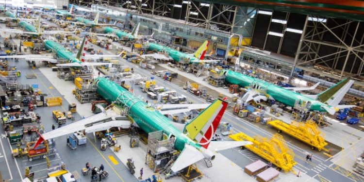 BOEING REANUDA LA PRODUCCIÓN DE SU MODELO 737 MAX