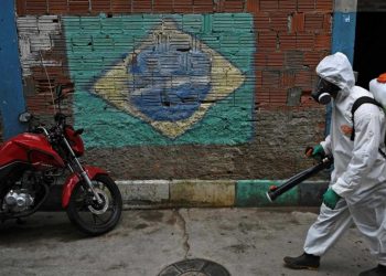 BRASIL SE CONVIERTE EN EL QUINTO PAÍS CON MÁS MUERTES POR COVID-19