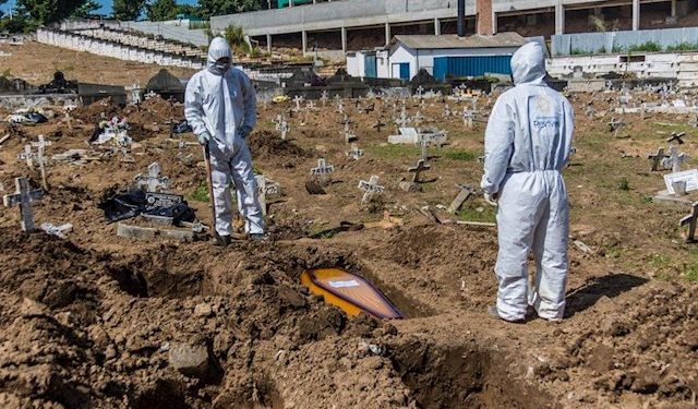 BRASIL SUPERA POR PRIMERA VEZ LOS MIL MUERTOS POR COVID-19 EN UN DÍA