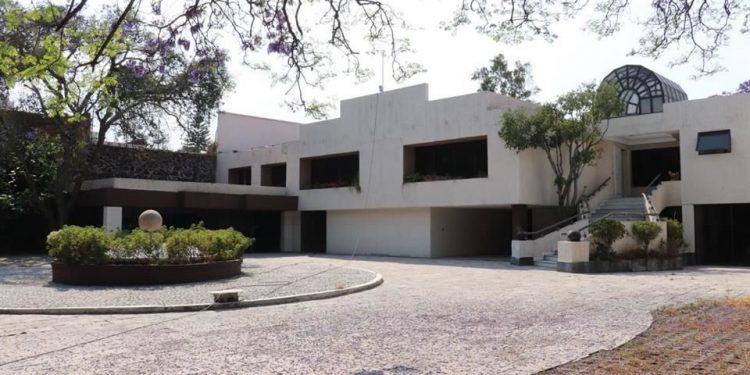 CASA DE «EL SEÑOR DE LOS CIELOS» SE VENDE EN SUBASTA POR 49 MDP