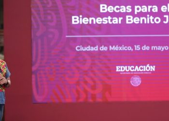 DARÁN BECAS A OTROS 400 MIL ESTUDIANTES
