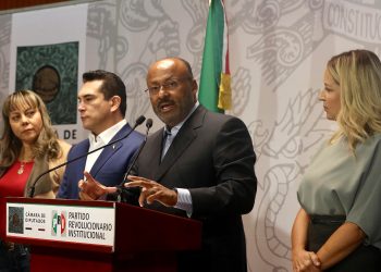 DIPUTADOS DEL PRI PIDEN AJUSTES A PLAN DE NEGOCIOS DE PEMEX