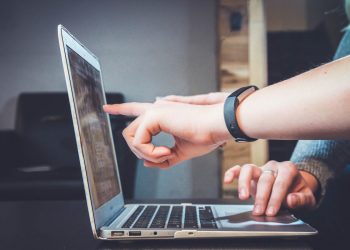 EDUCACIÓN A DISTANCIA ENFRENTA DIFICULTADES EN VENEZUELA